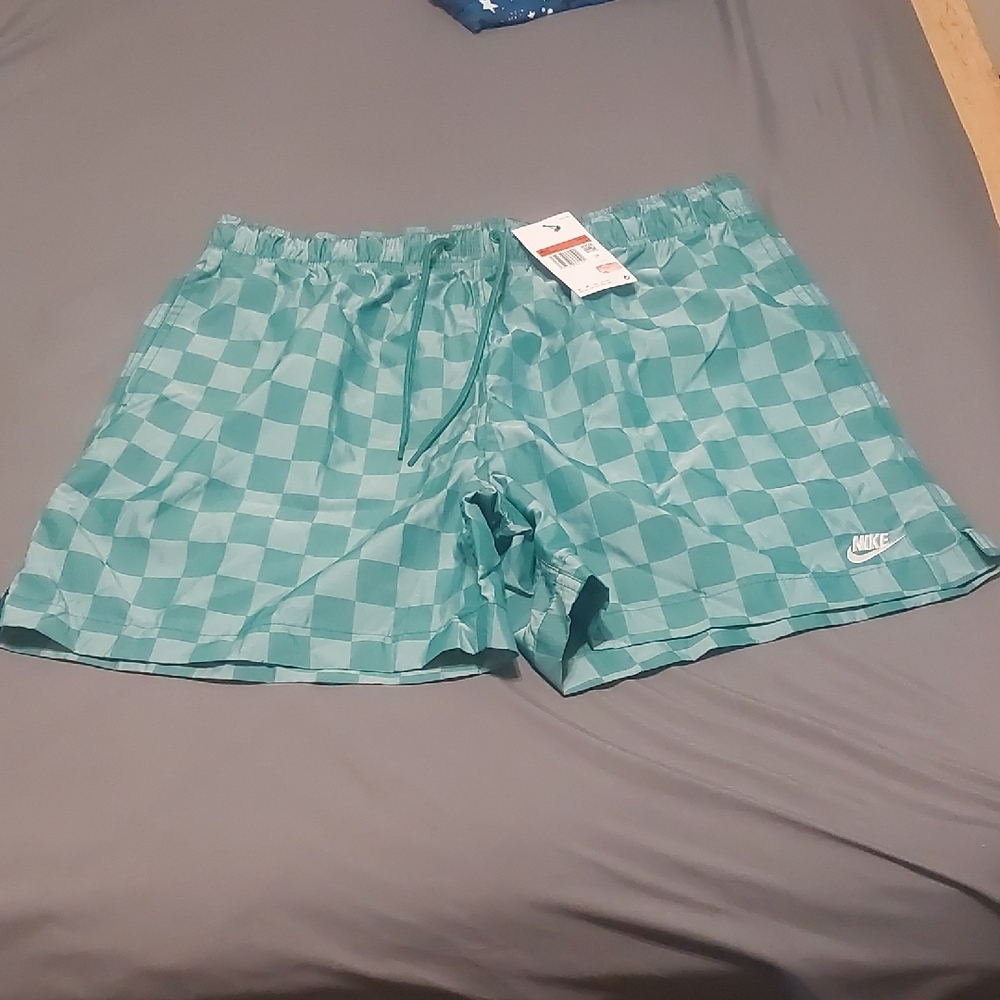 Nike Teal Checkered Men's  Shorts
